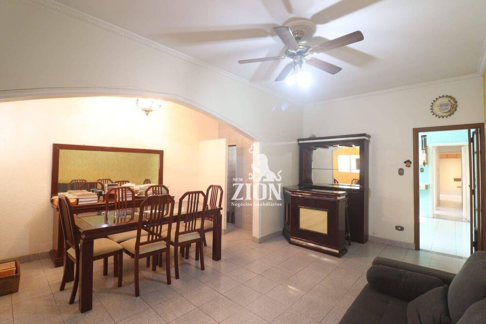 Casa, 3 quartos, 250 m² - Foto 4