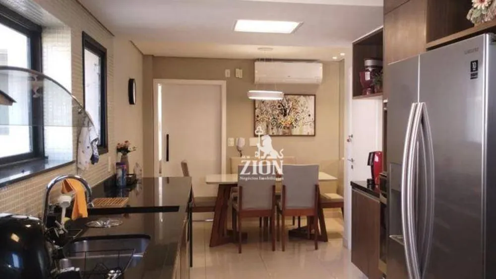Cobertura, 3 quartos, 227 m² - Foto 11