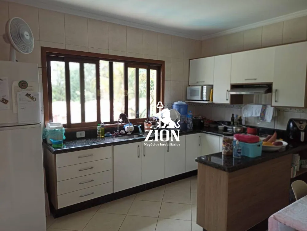 Sobrado, 3 quartos, 330 m² - Foto 6