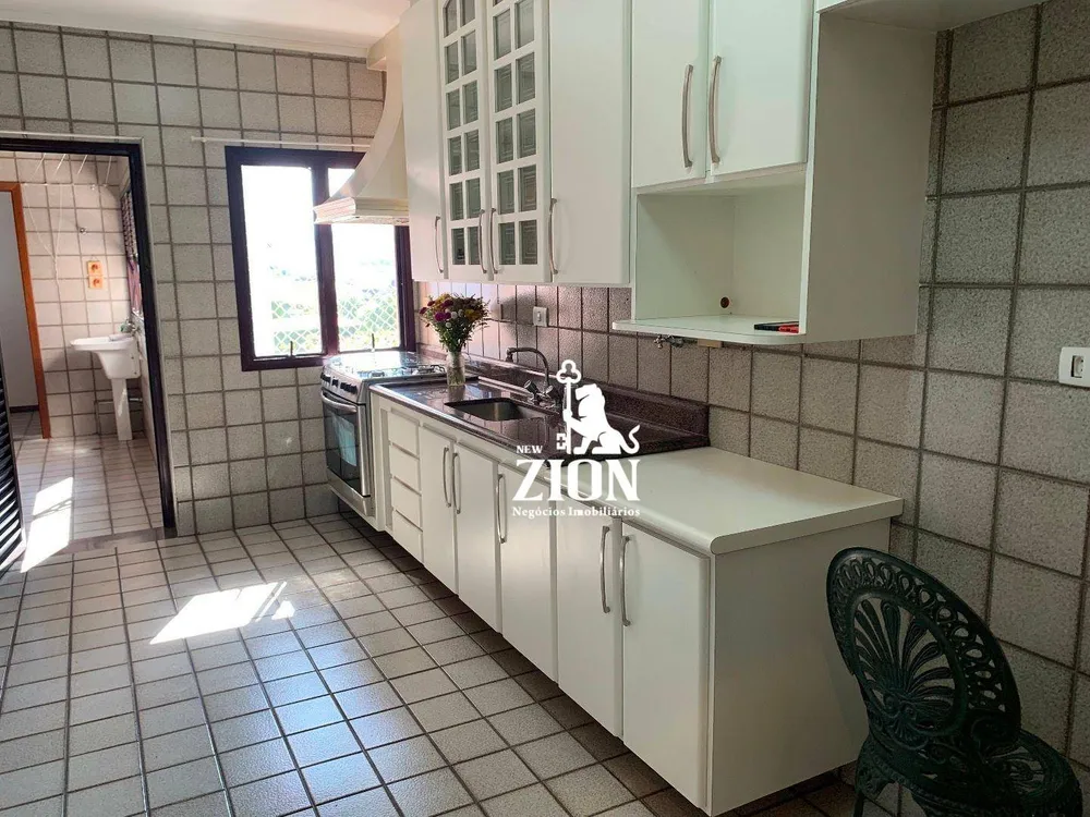 Apartamento, 3 quartos, 120 m² - Foto 1