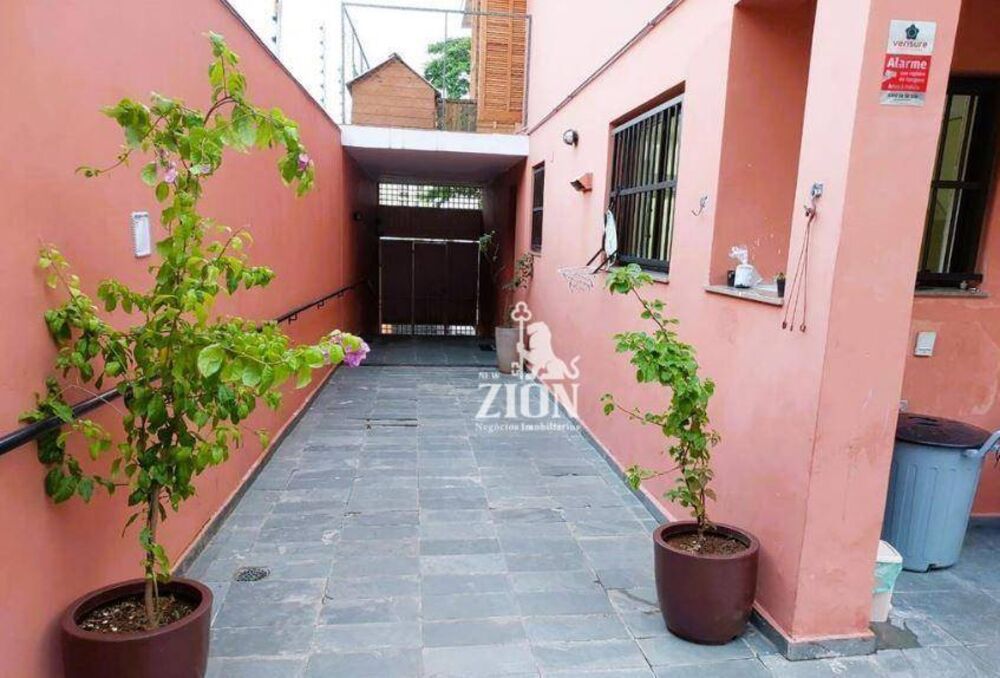 Sobrado, 3 quartos, 300 m² - Foto 1