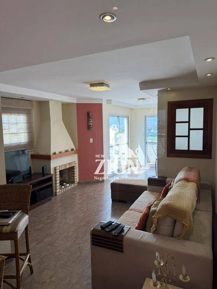 Cobertura, 3 quartos, 144 m² - Foto 11
