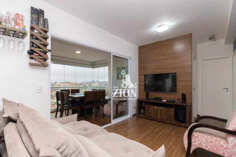 Apartamento à venda com 2 quartos, 72m² - Foto 4