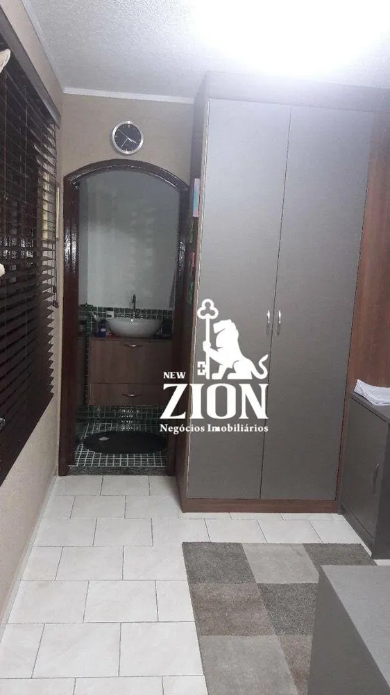 Sobrado, 3 quartos, 220 m² - Foto 2