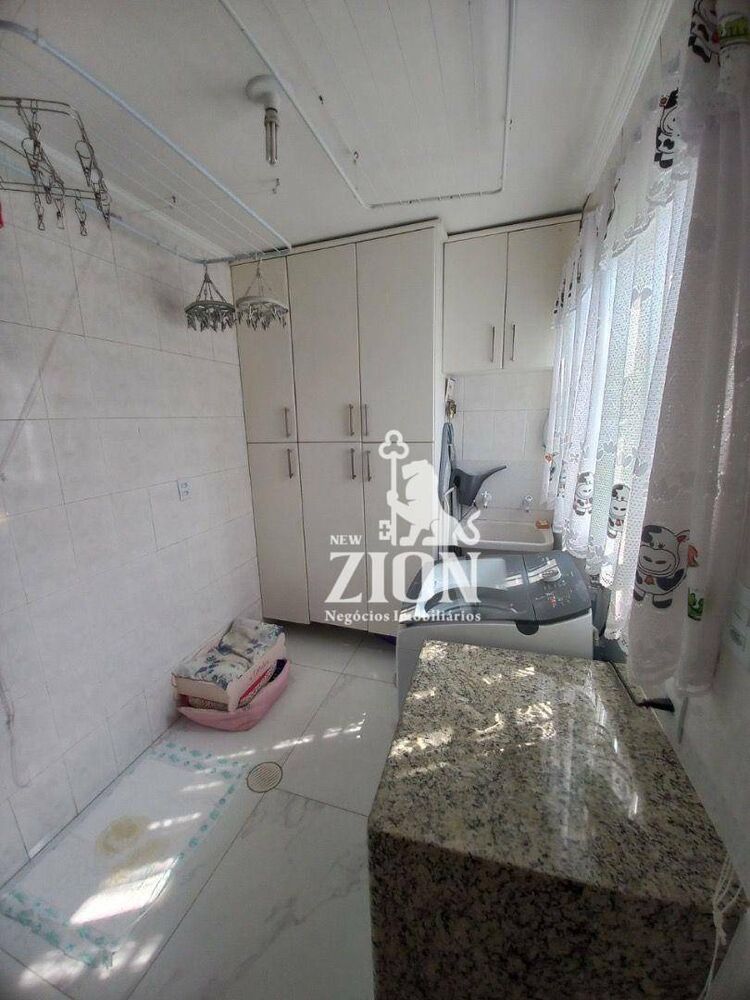 Sobrado à venda com 3 quartos, 200m² - Foto 7