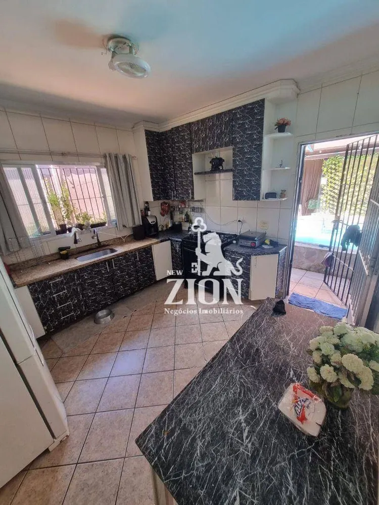Casa, 2 quartos, 250 m² - Foto 14