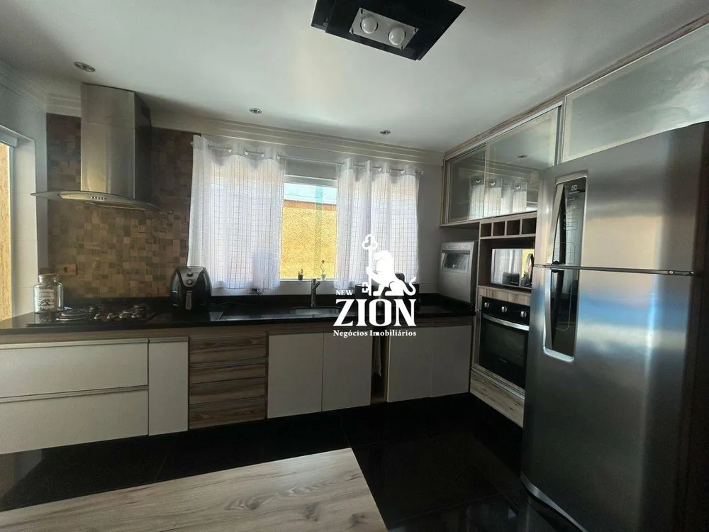 Casa, 4 quartos, 250 m² - Foto 10