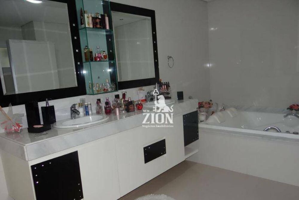 Casa de Condomínio à venda com 4 quartos, 650m² - Foto 6