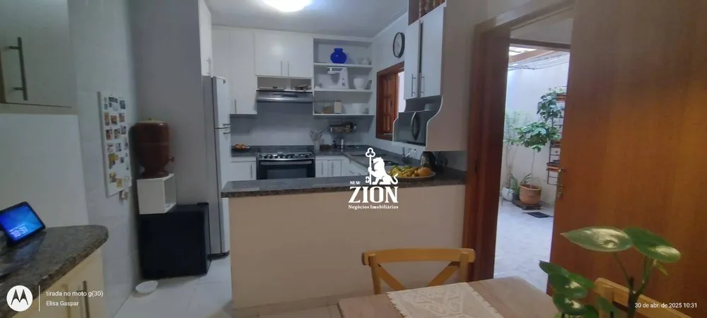 Sobrado, 3 quartos, 200 m² - Foto 2
