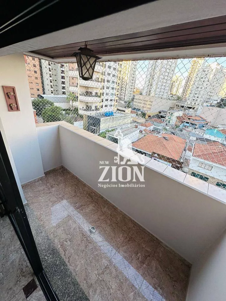 Apartamento à venda com 4 quartos, 154m² - Foto 1