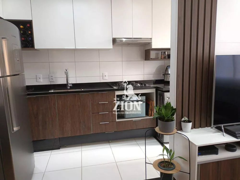 Apartamento à venda com 2 quartos, 42m² - Foto 4