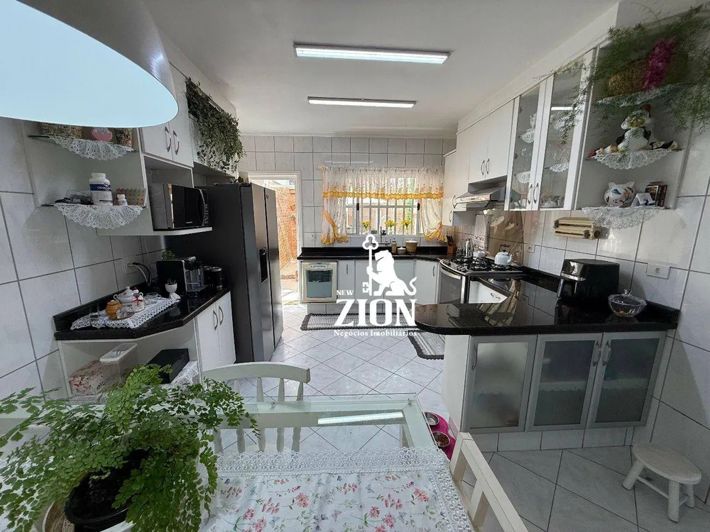 Casa, 4 quartos, 135 m² - Foto 5