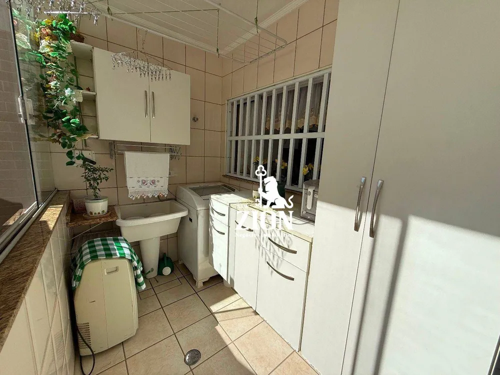 Casa, 4 quartos, 135 m² - Foto 8