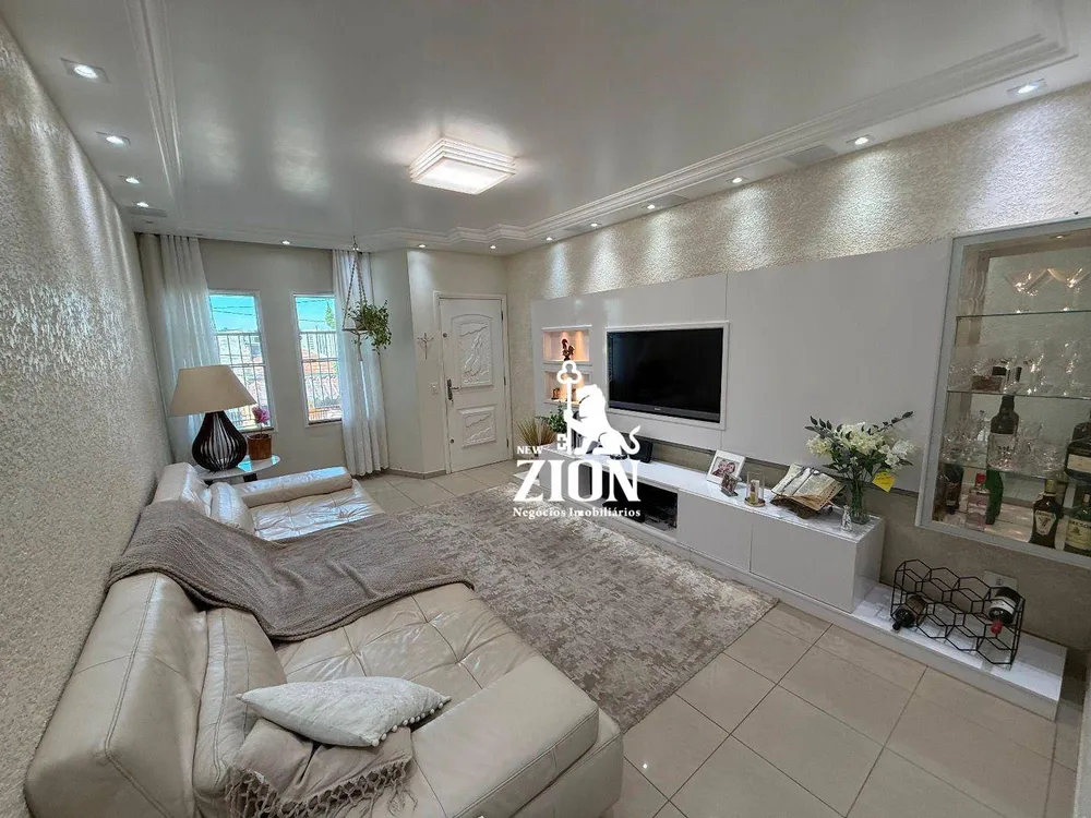 Casa, 4 quartos, 135 m² - Foto 1