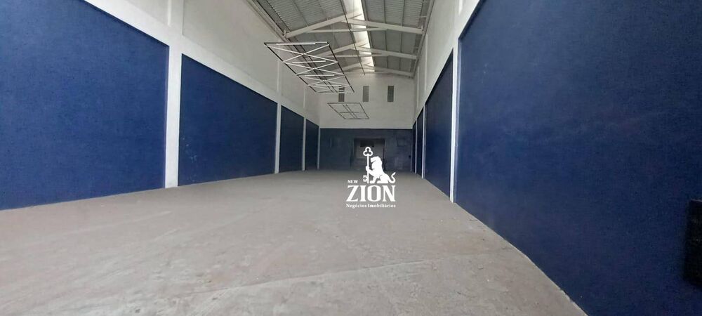 Depósito-Galpão, 450 m² - Foto 1