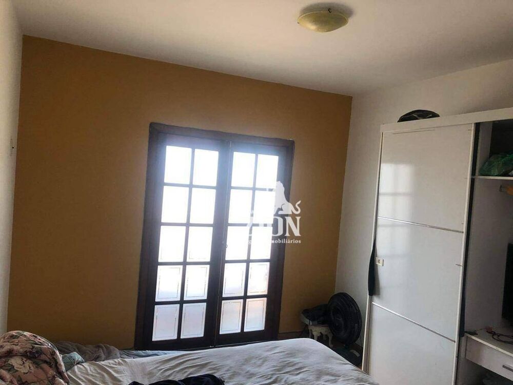 Sobrado, 3 quartos, 172 m² - Foto 2