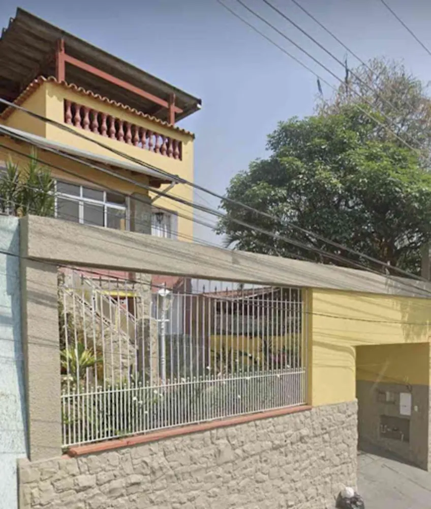 Casa, 3 quartos, 200 m² - Foto 1
