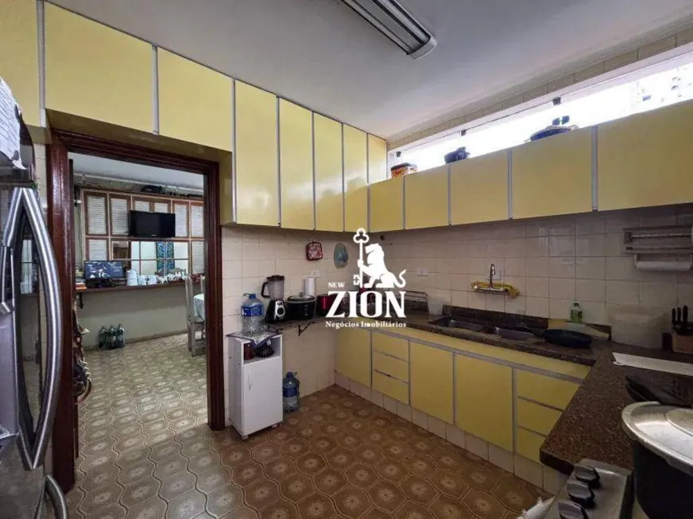 Casa, 5 quartos, 330 m² - Foto 4