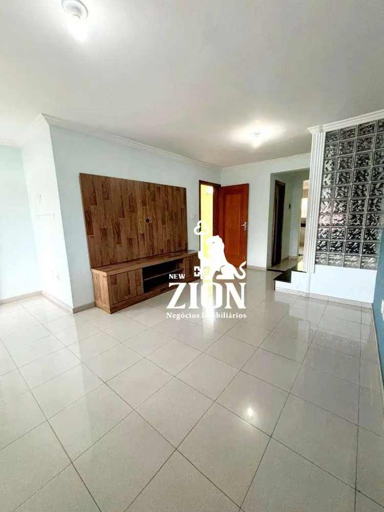 Sobrado, 3 quartos, 194 m² - Foto 1