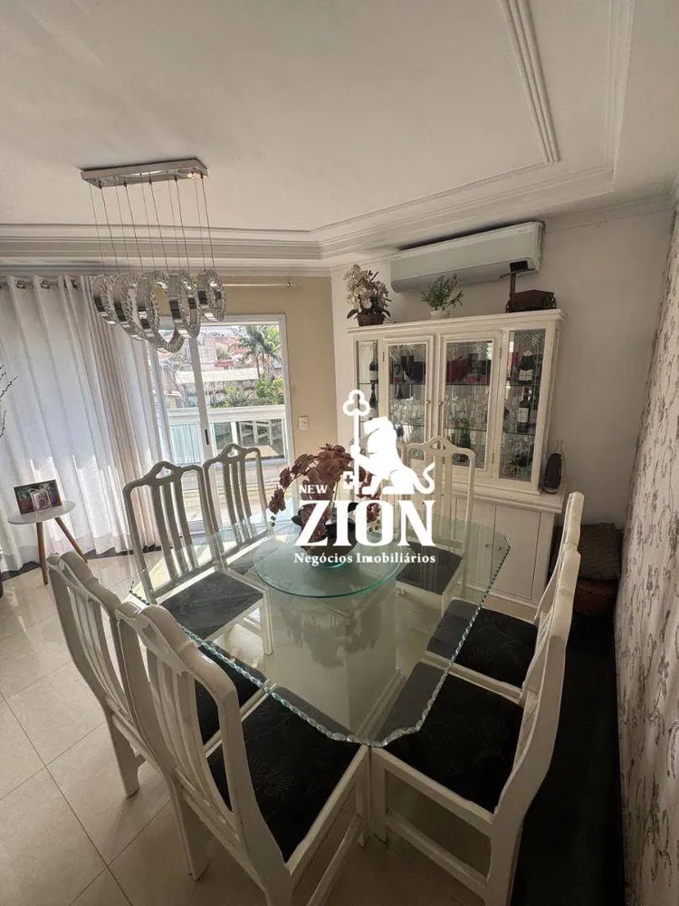 Apartamento, 3 quartos, 160 m² - Foto 1