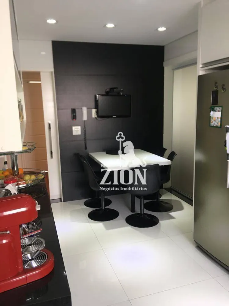 Apartamento, 4 quartos, 220 m² - Foto 9