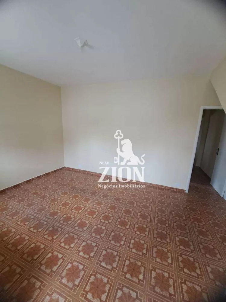 Sobrado à venda com 3 quartos, 110m² - Foto 2