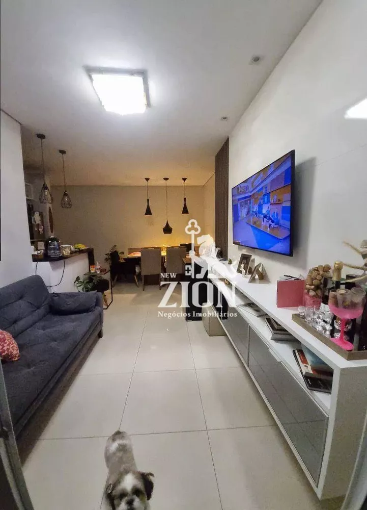 Apartamento à venda com 2 quartos, 72m² - Foto 3