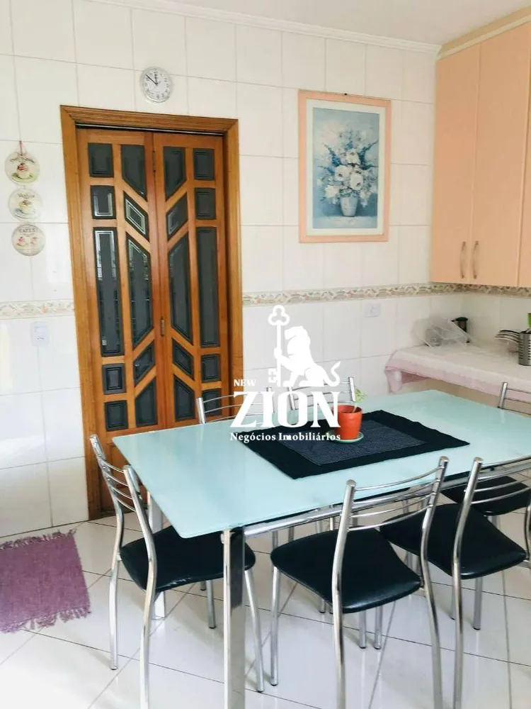 Sobrado, 3 quartos, 179 m² - Foto 2