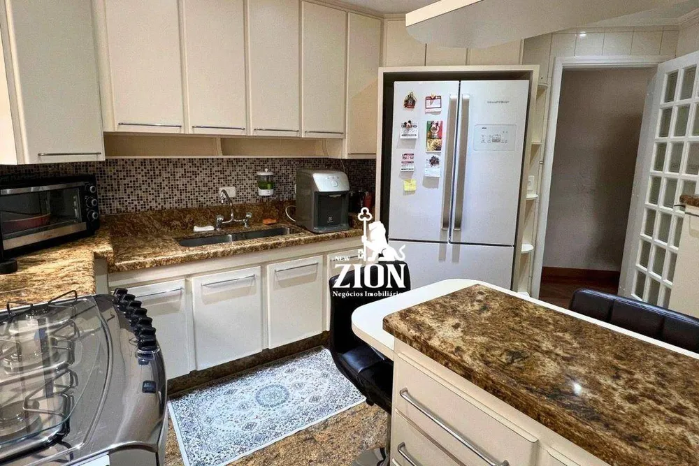 Apartamento, 3 quartos, 147 m² - Foto 2