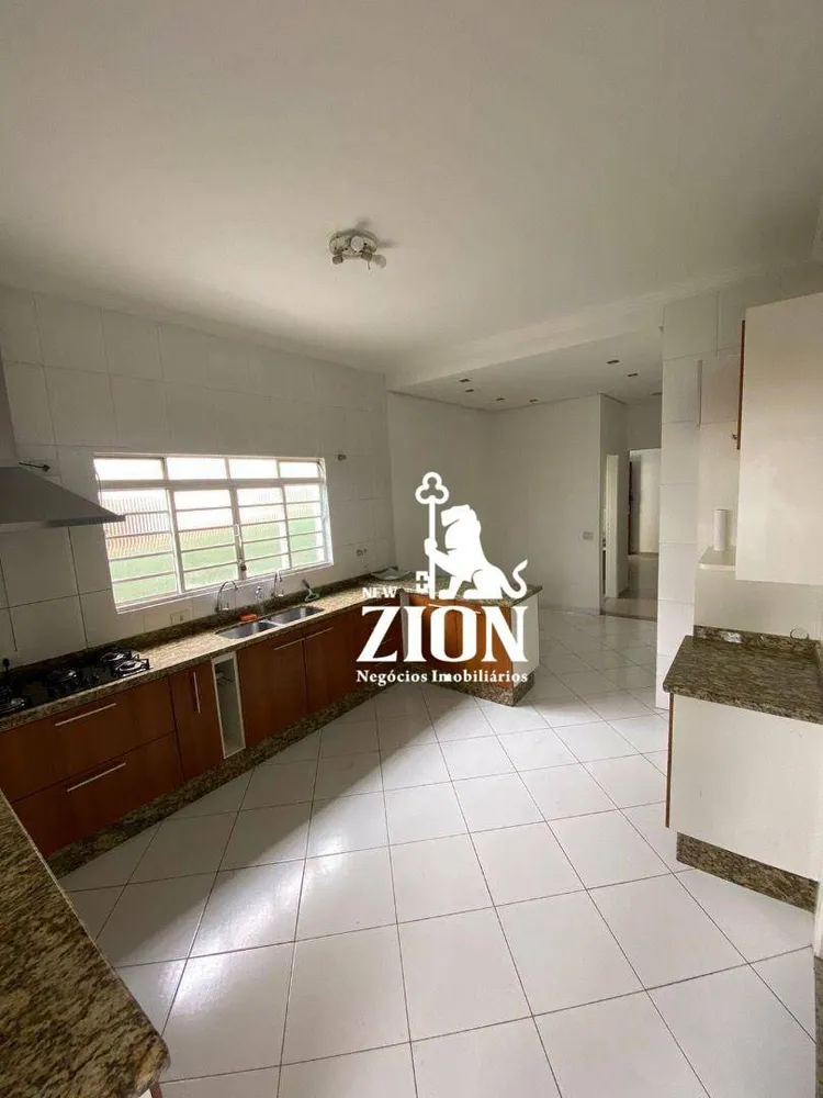 Sobrado, 3 quartos, 200 m² - Foto 4