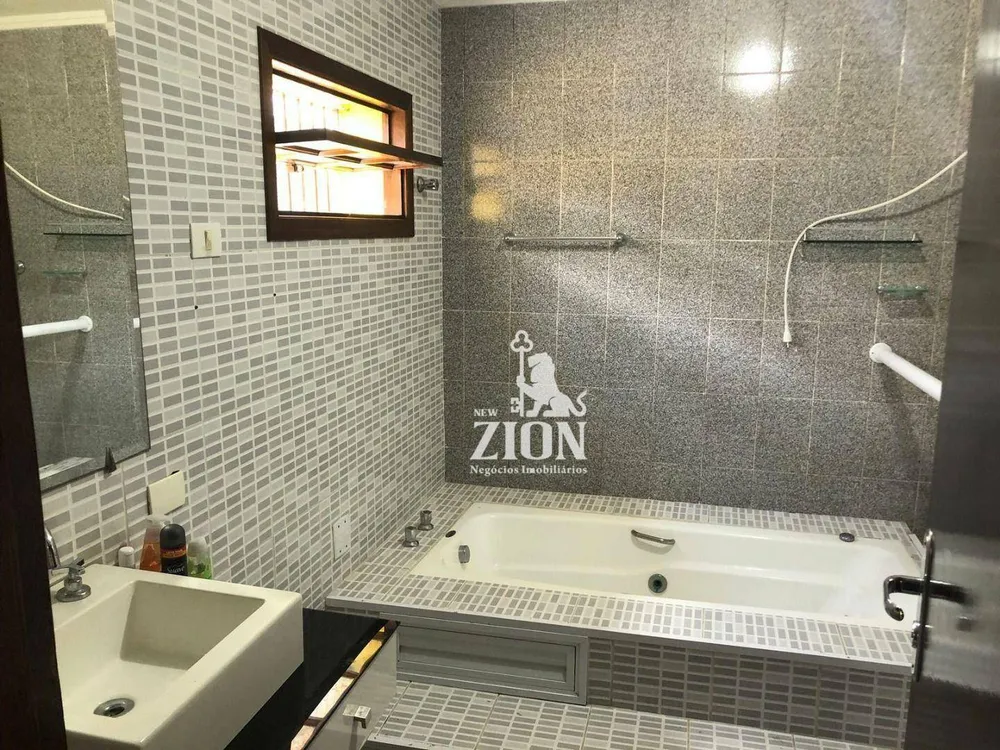 Casa, 3 quartos, 200 m² - Foto 11