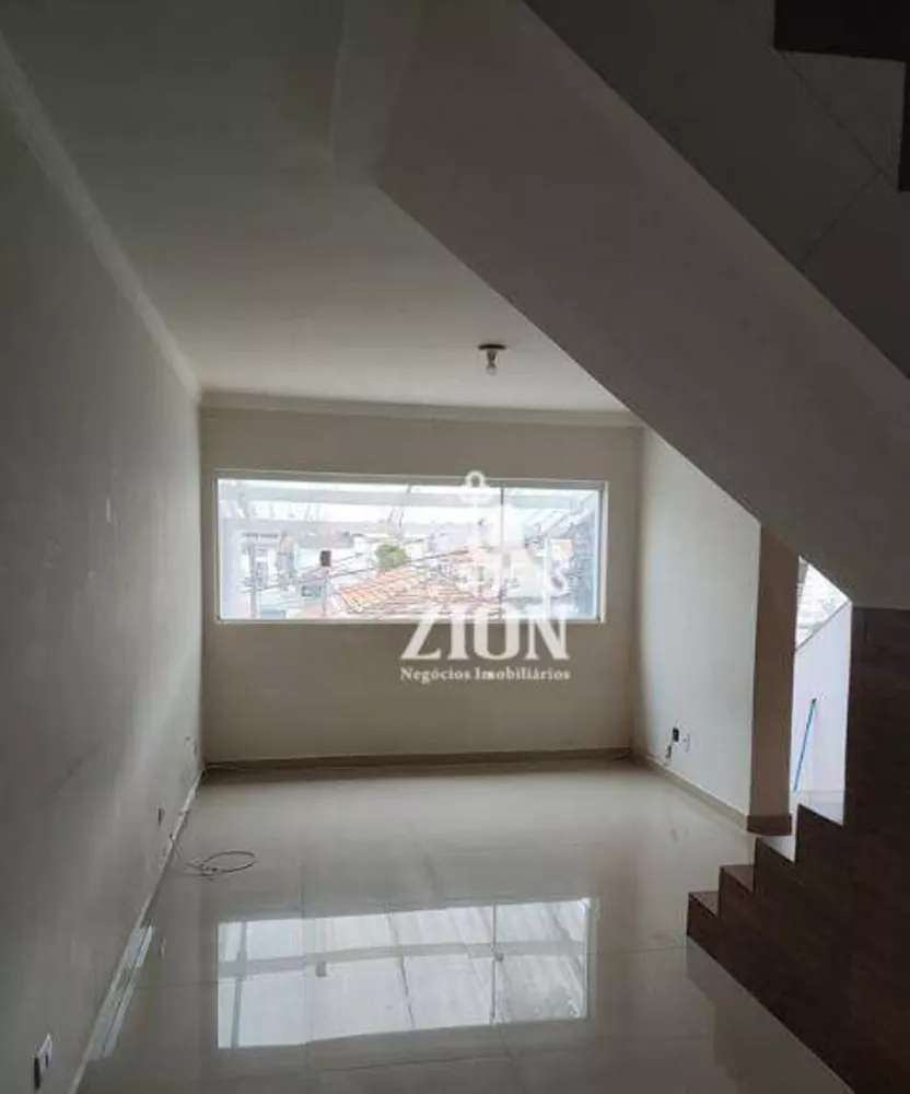 Sobrado à venda com 2 quartos, 120m² - Foto 2