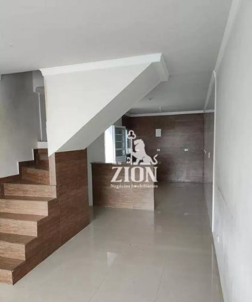 Sobrado à venda com 2 quartos, 120m² - Foto 1