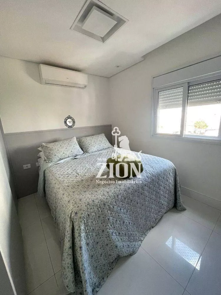 Apartamento à venda com 3 quartos, 98m² - Foto 4