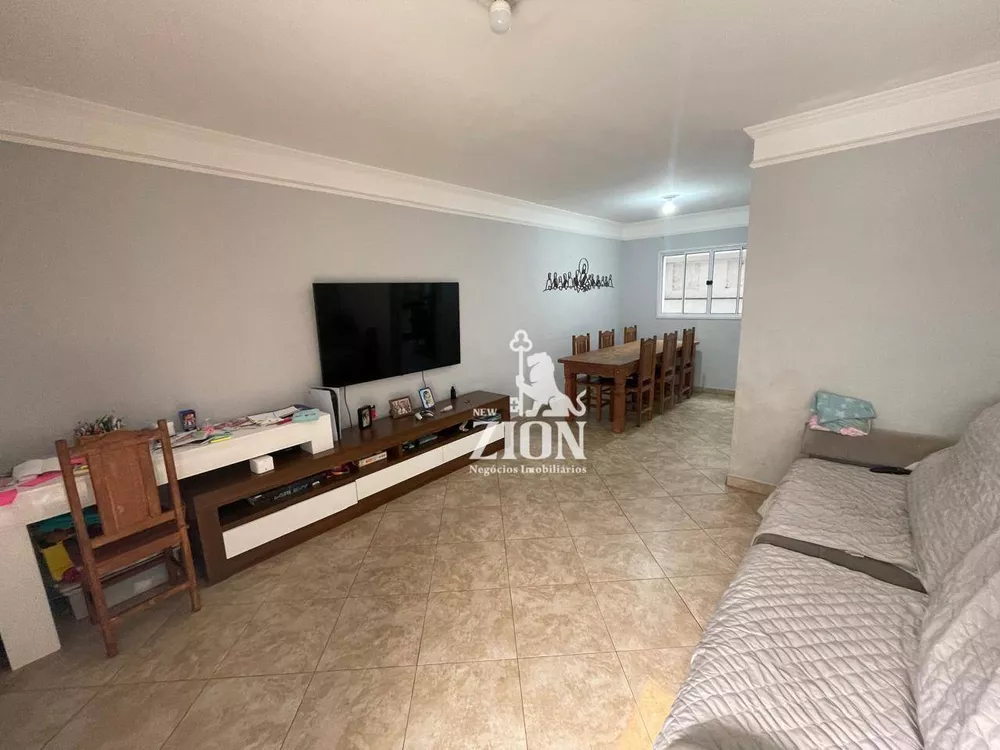 Sobrado à venda com 3 quartos, 180m² - Foto 2