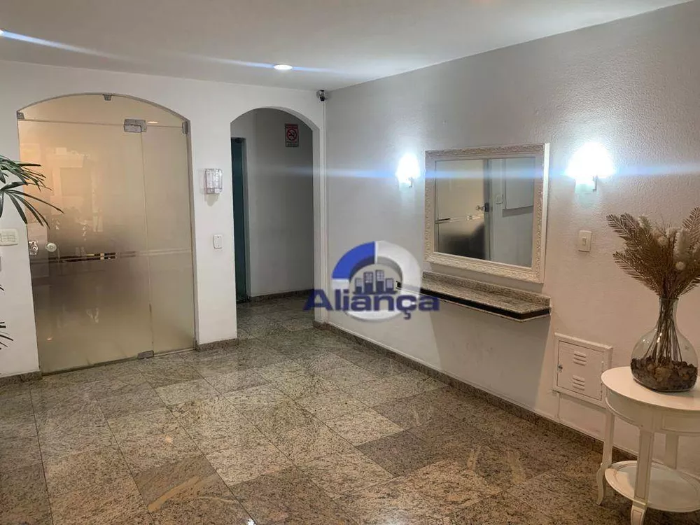 Apartamento à venda com 1 quarto, 37m² - Foto 2