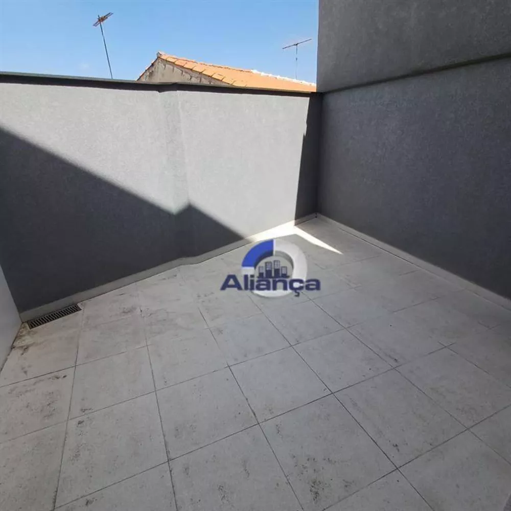 Sobrado à venda com 2 quartos, 66m² - Foto 2