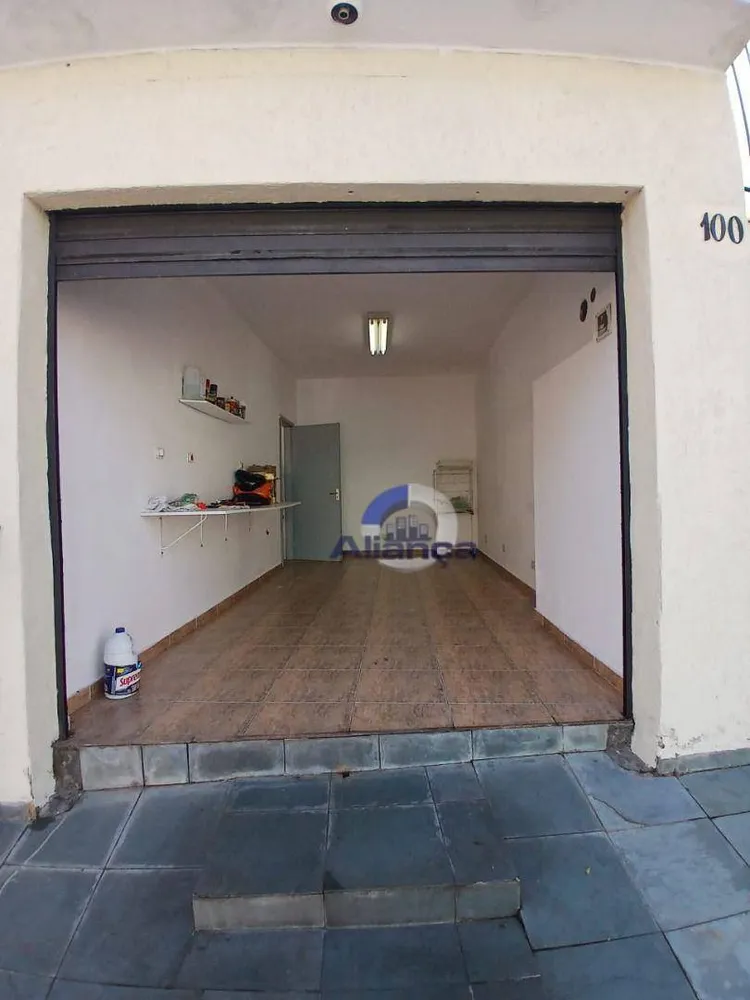 Box-Garagem, 17 m² - Foto 2