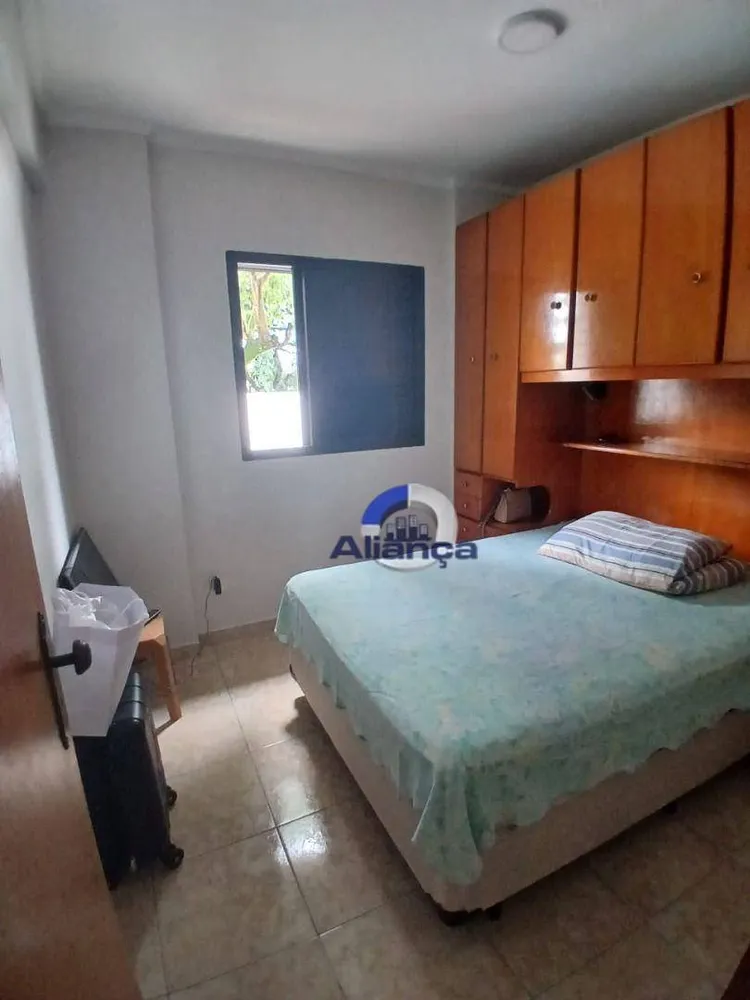 Apartamento, 3 quartos, 72 m² - Foto 2