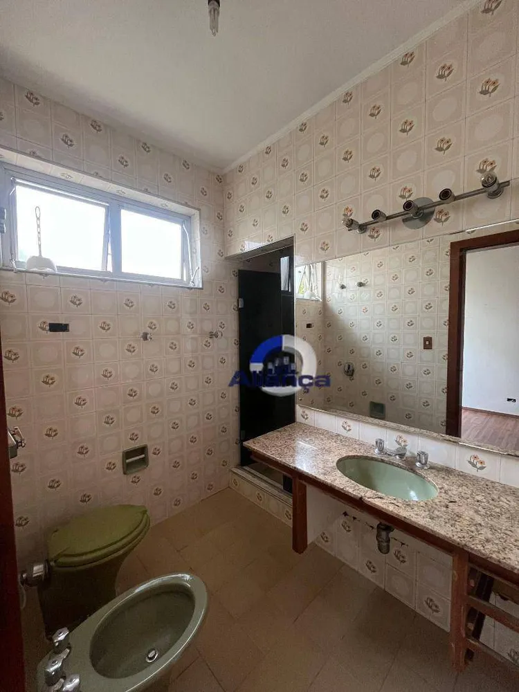 Casa, 4 quartos, 332 m² - Foto 3