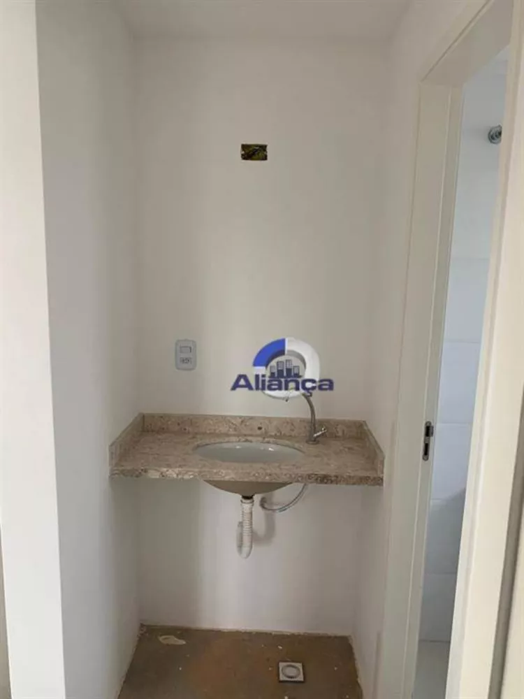 Apartamento à venda com 1 quarto, 32m² - Foto 2