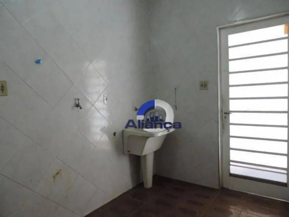 Sobrado, 3 quartos, 200 m² - Foto 6