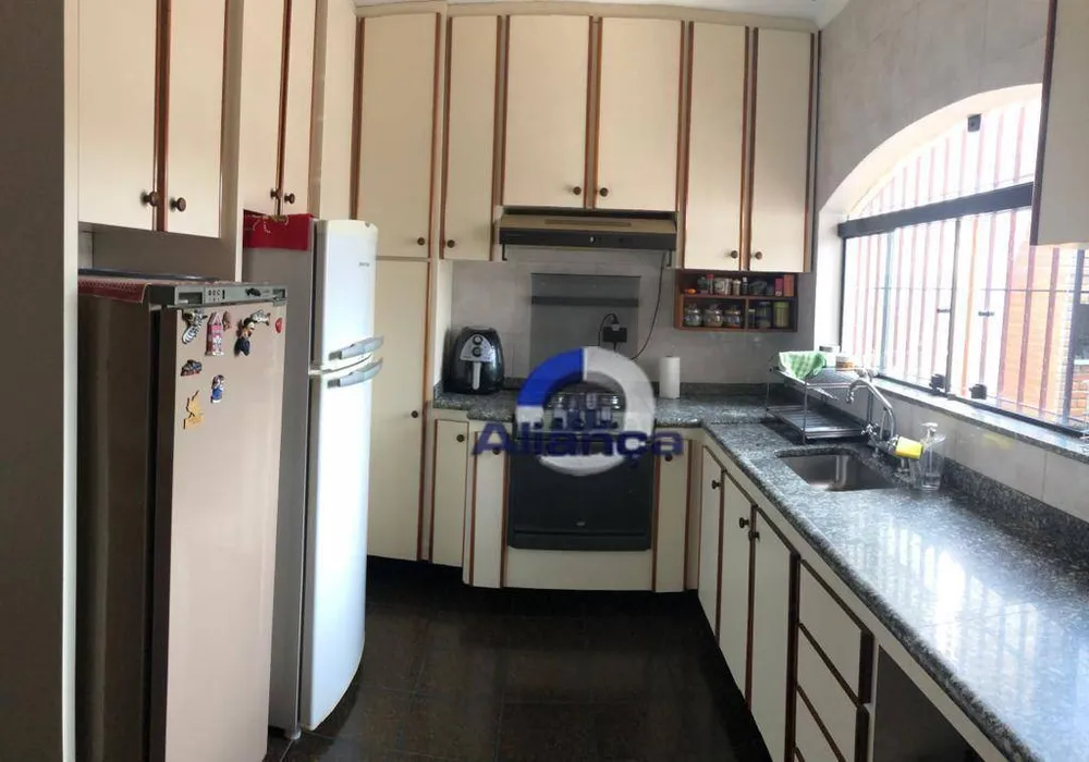 Sobrado, 3 quartos, 240 m² - Foto 9