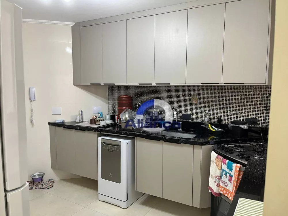 Apartamento à venda com 3 quartos, 150m² - Foto 3