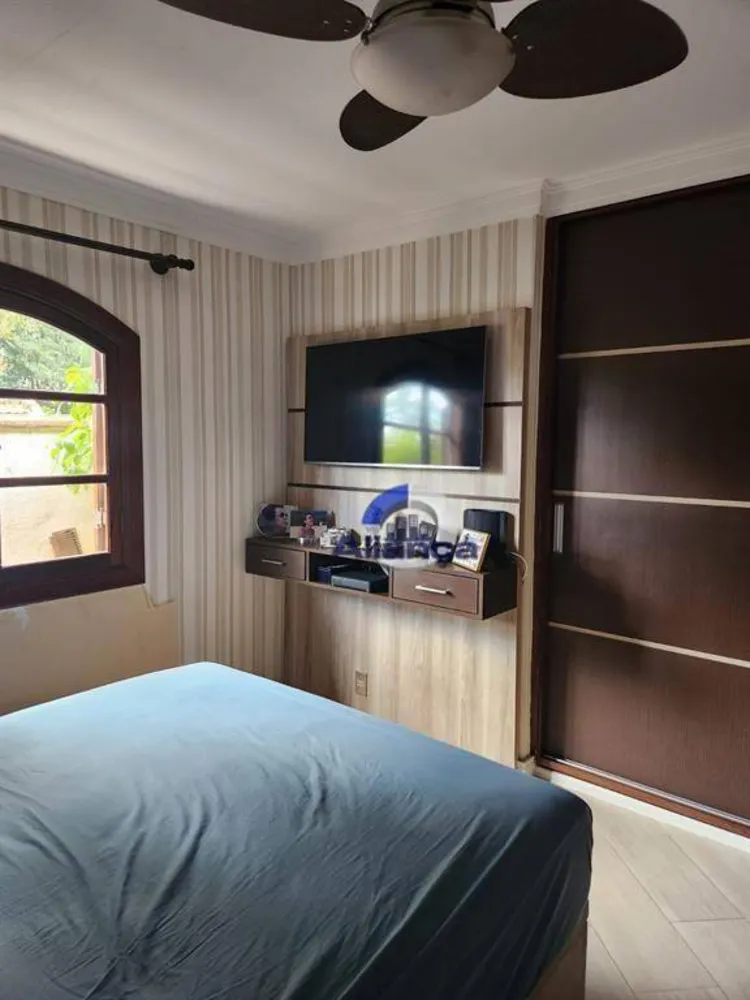 Casa, 4 quartos, 350 m² - Foto 11