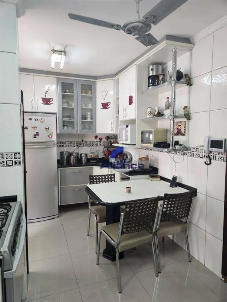 Casa, 4 quartos, 350 m² - Foto 17