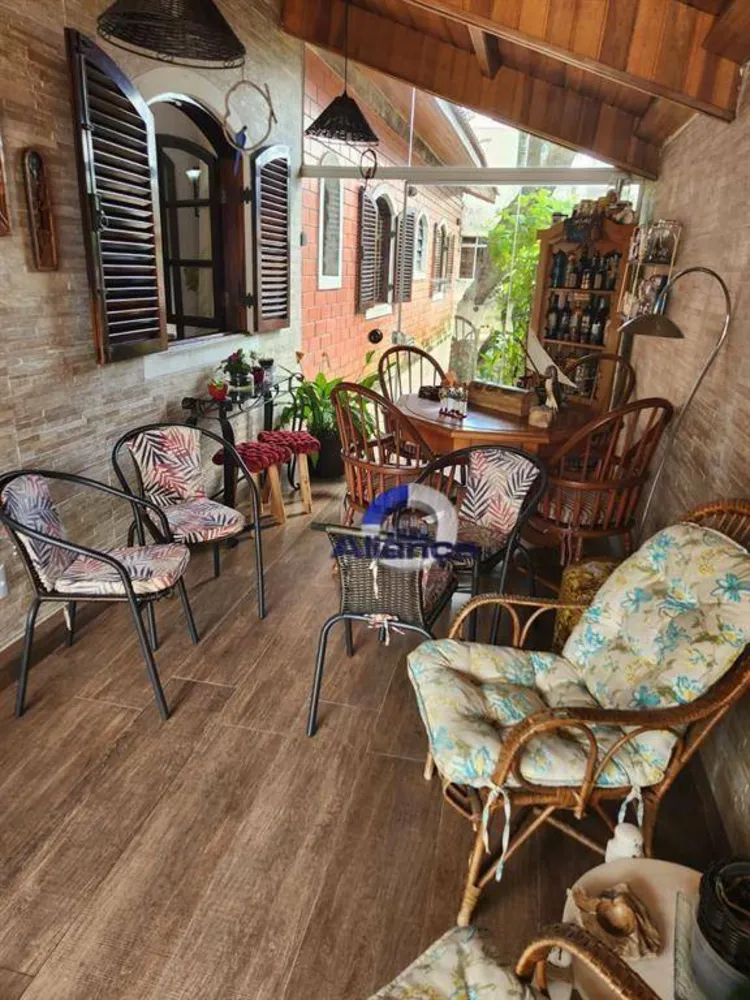 Casa, 4 quartos, 350 m² - Foto 9
