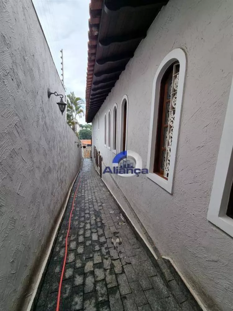 Sobrado à venda com 5 quartos, 450m² - Foto 2