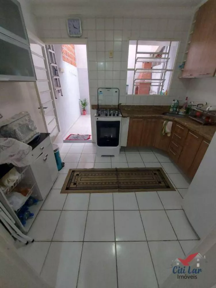 Sobrado à venda com 2 quartos, 63m² - Foto 5