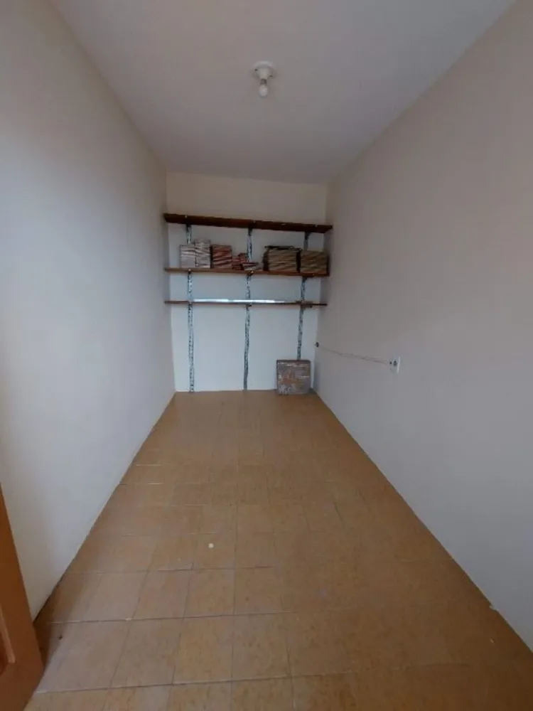 Casa, 2 quartos, 178 m² - Foto 1